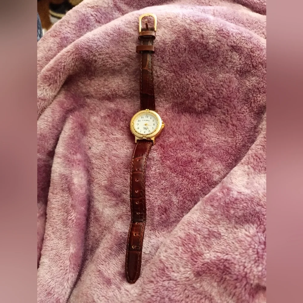Carriage women's watch brown leather